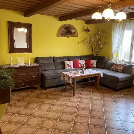 Casa di campagna Pri Besenovej *